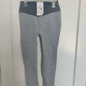 Halara |Rise, 7/8, Scrunch Butt, Tiktok leggings